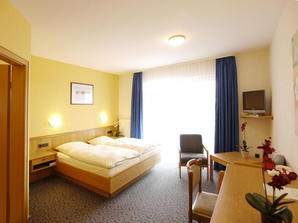 Hotel Hesborner Kuckuck Халенберг Стая снимка