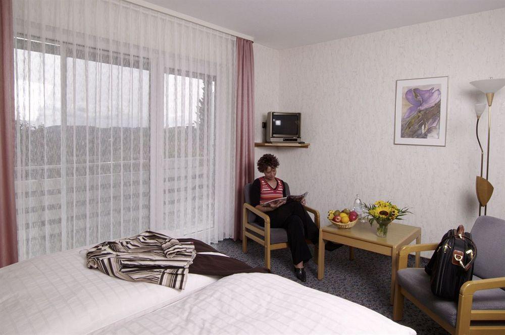 Hotel Hesborner Kuckuck Халенберг Екстериор снимка