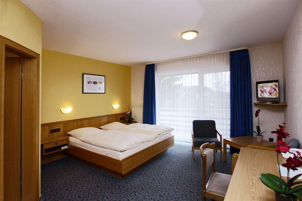 Hotel Hesborner Kuckuck Халенберг Екстериор снимка