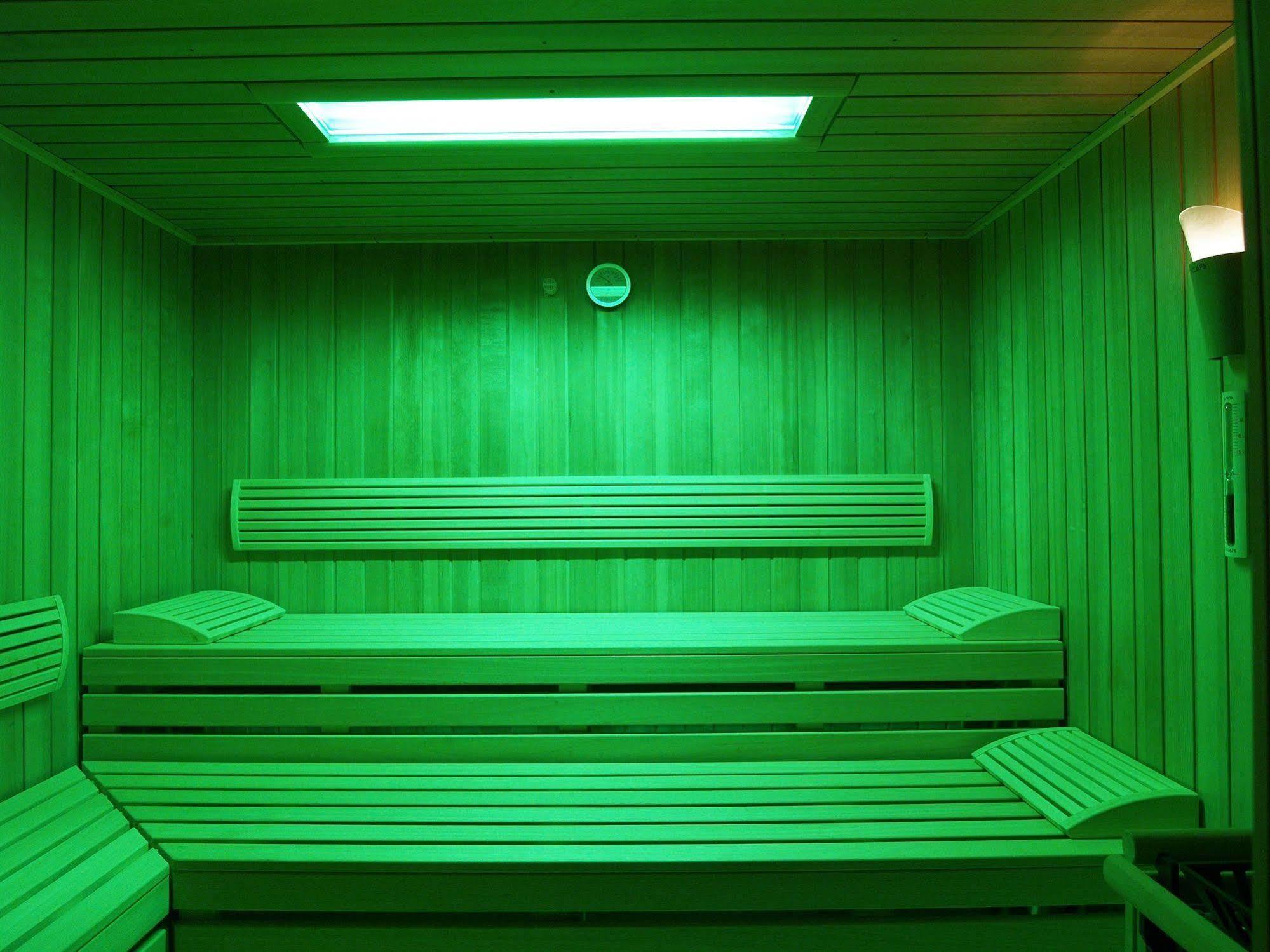 Hotel Hesborner Kuckuck Халенберг Екстериор снимка